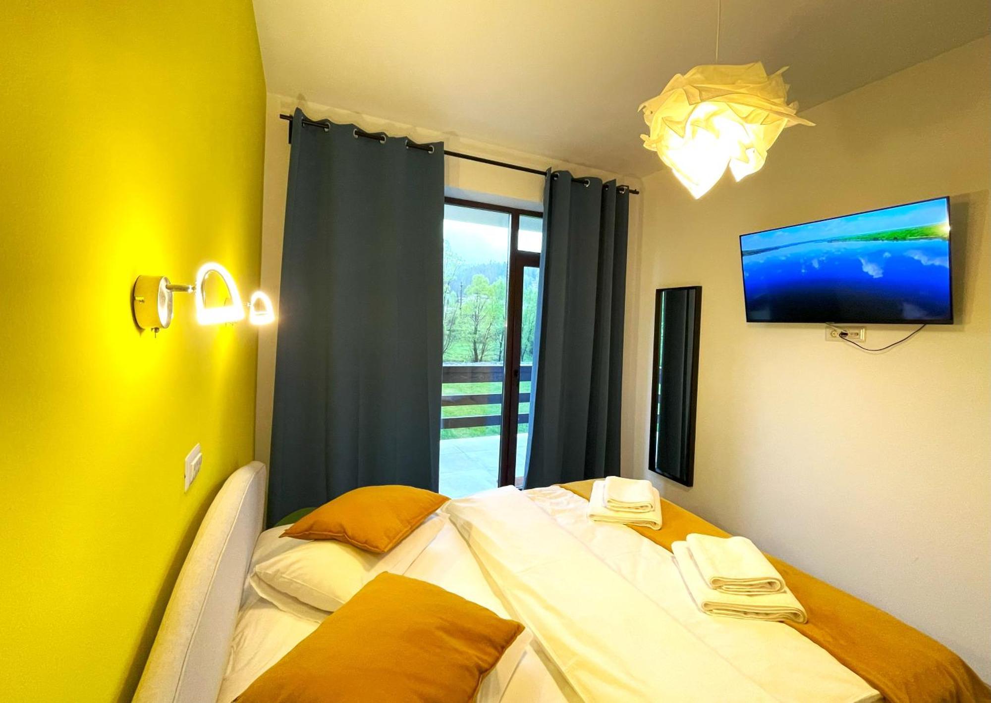 Cozy Riverfront Apartments With Garden And Mountain View Buşteni Dış mekan fotoğraf