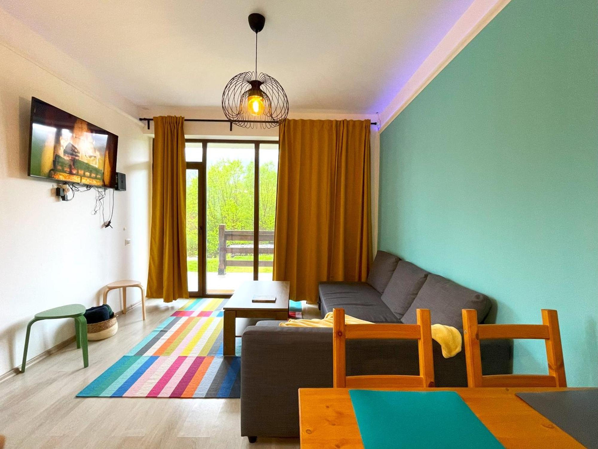 Cozy Riverfront Apartments With Garden And Mountain View Buşteni Dış mekan fotoğraf